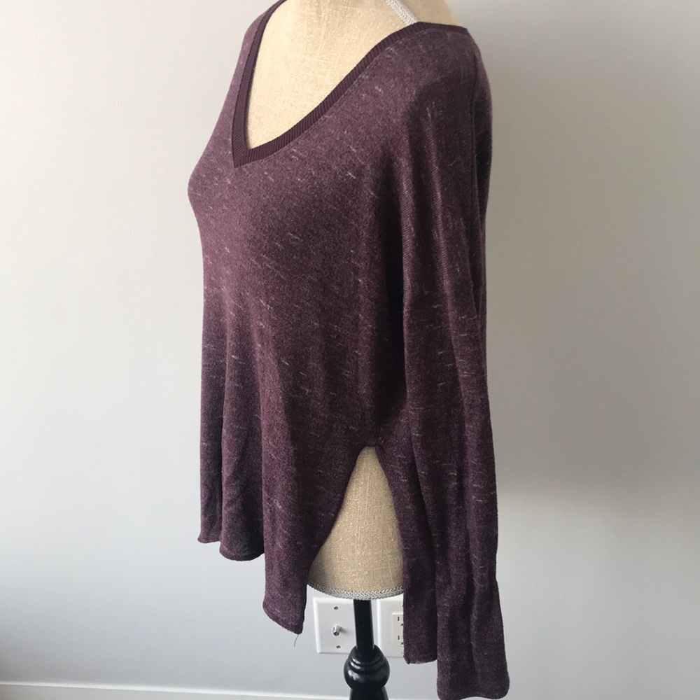 Burgundy Aritzia Wilfred Sherbrooke sweater